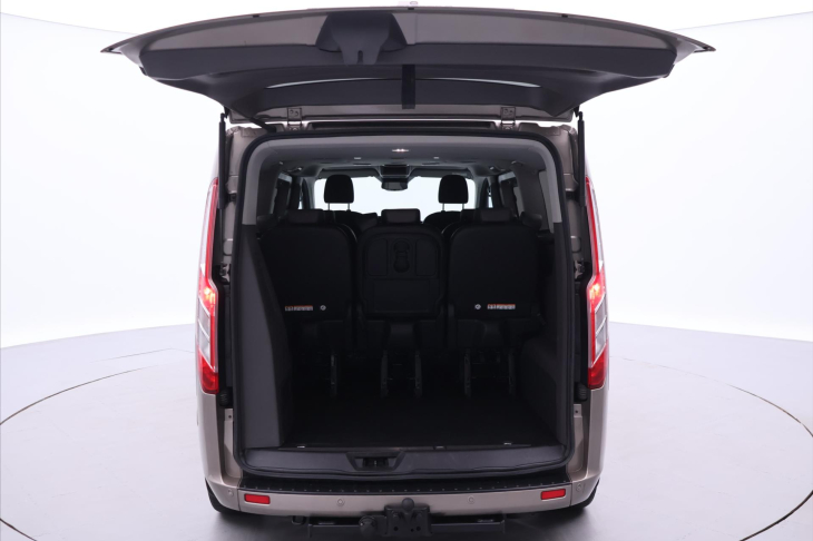 Ford Tourneo Custom 2,0 TDCI 136kW CZ Titanium L2