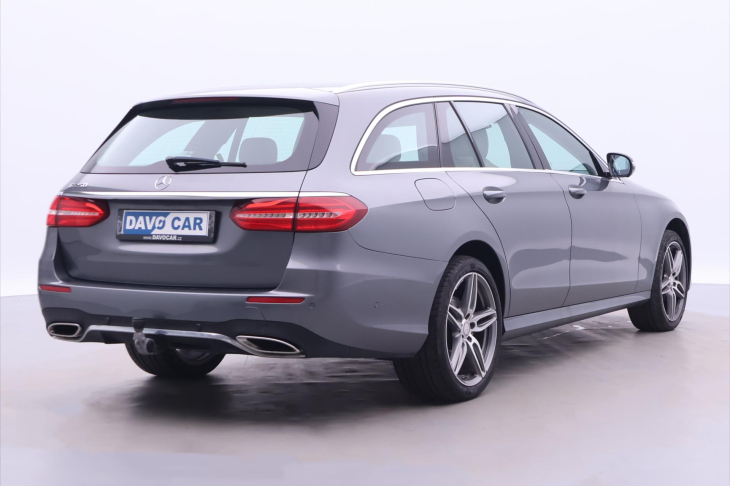 Mercedes-Benz Třídy E 2,0 250 AMG CZ 360° Kamera