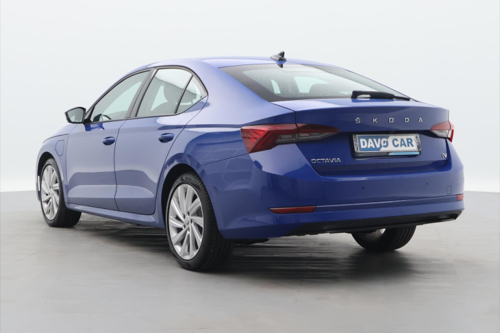 Škoda Octavia 1,4 TSI iV 150 kW DSG Ambition