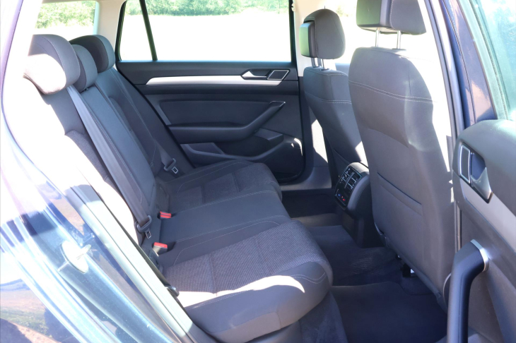 Volkswagen Passat 2.0 TDI 110kW Comfortline