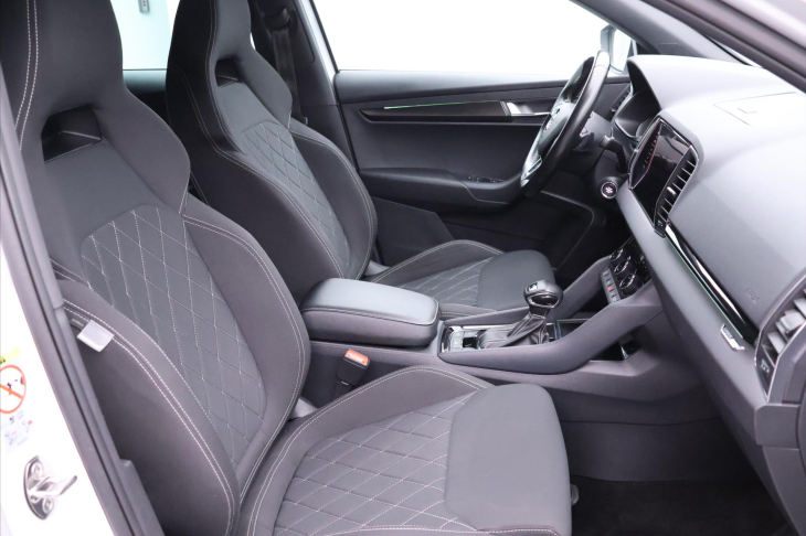 Škoda Karoq 2,0 TDI DSG 4x4 Sportline LED
