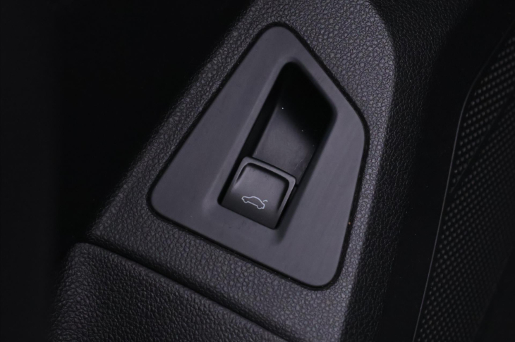 Volkswagen Touareg 3,0 TDI V6 210kW 4M CZ DPH