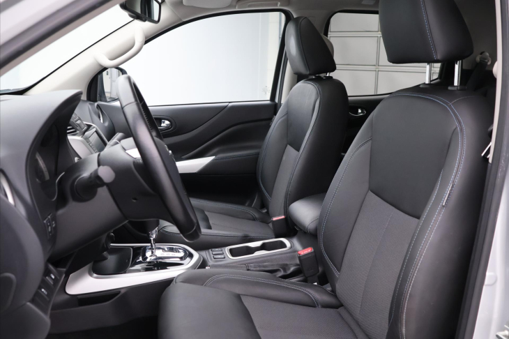 Nissan Navara 2.3 dCi 140kW Automat CZ Tekna