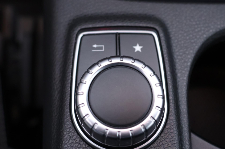 Mercedes-Benz CLA 2,0 250 160kW 4M AMG Sport SB