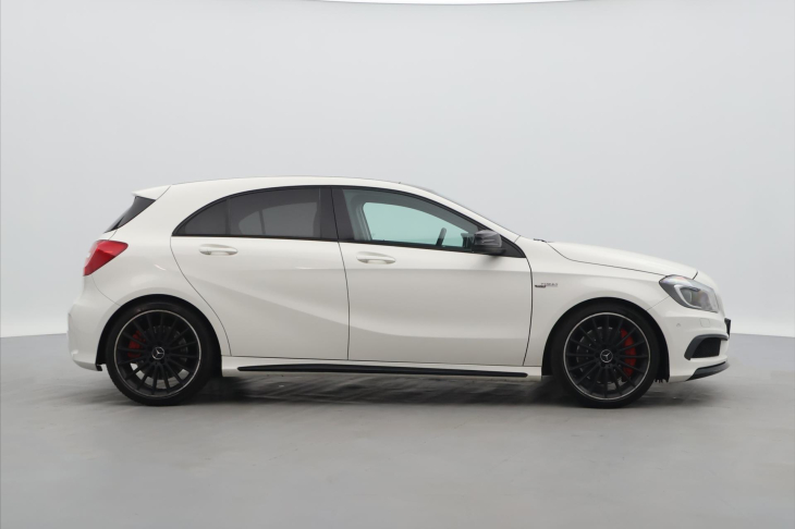 Mercedes-Benz Třídy A 2,0 45 265 kW 4Matic AMG Klima