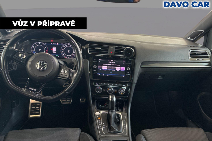 Volkswagen Golf 2,0 TSI 221kW R 4x4 DynAudio