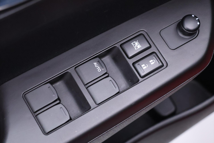 Suzuki Swift 1,2 VVT 69kW CZ klima tempomat