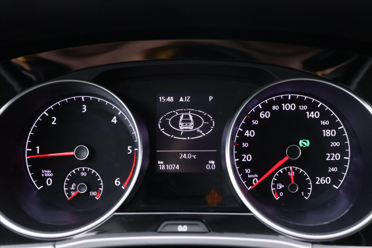 Volkswagen Touran 2,0 TDI 110kW DSG Comfort DPH