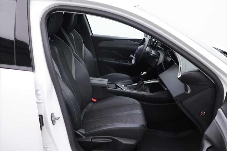 Peugeot 308 1,2 PT 96kW SW Allure CZ 1.Maj. DPH