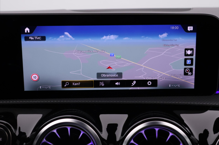 Mercedes-Benz Třídy A 2,0 A220 140kW Aut. AMG-Line