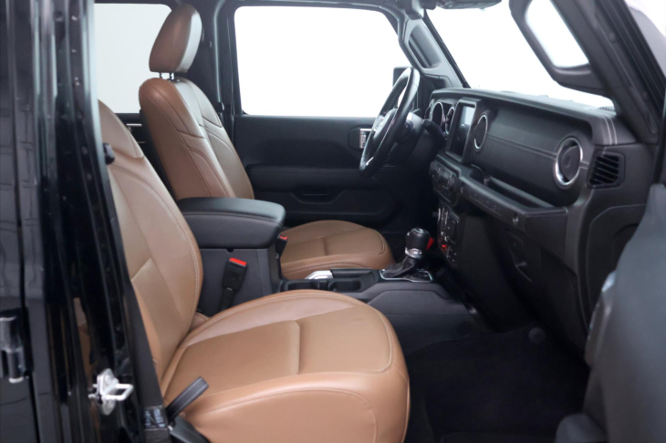 Jeep Wrangler 2,0 4xe Unlimited CZ DPH Aut. Rubicon
