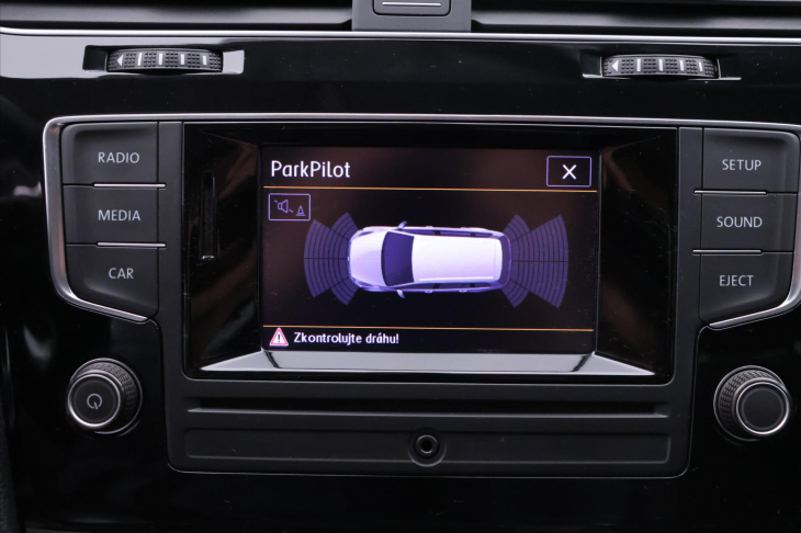 Volkswagen Golf 1,4 TSI Highline Serv.kniha