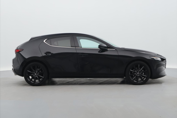 Mazda 3 2.0 eSkyactive-G122 Homura Aut