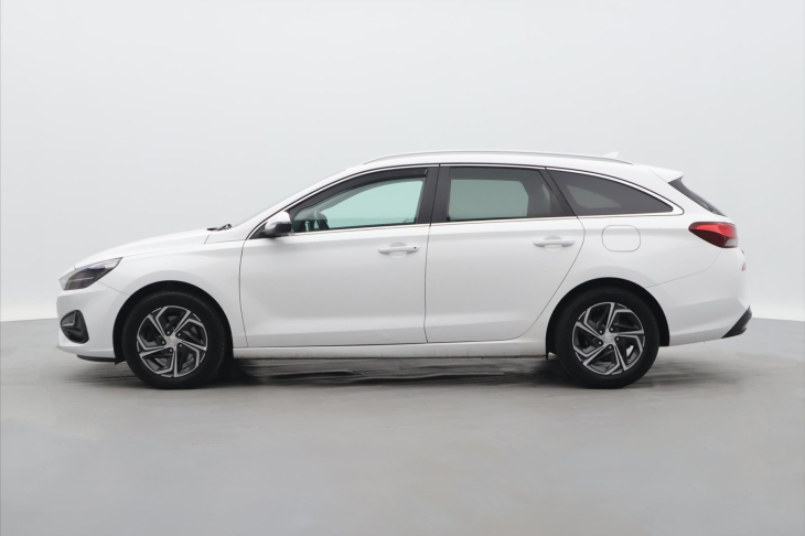 Hyundai i30 1,6 CRDi 85kW Aut. Style CZ