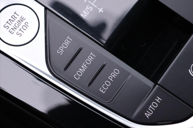 BMW Řada 2 1,5 218i GC M-Sport Aut.