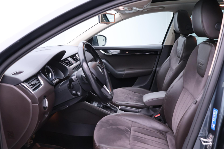 Škoda Octavia 2,0 TDI 135kW L&K DSG 4x4 CZ DPH