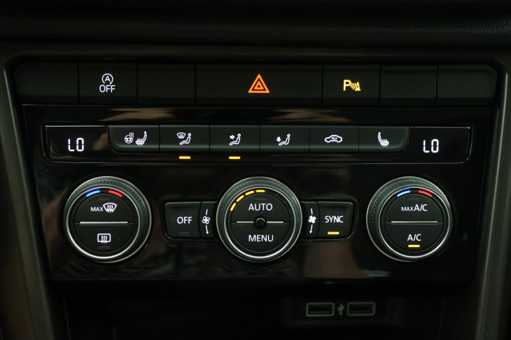 Volkswagen T-Roc 1,5 TSI 110kW Style CZ LED