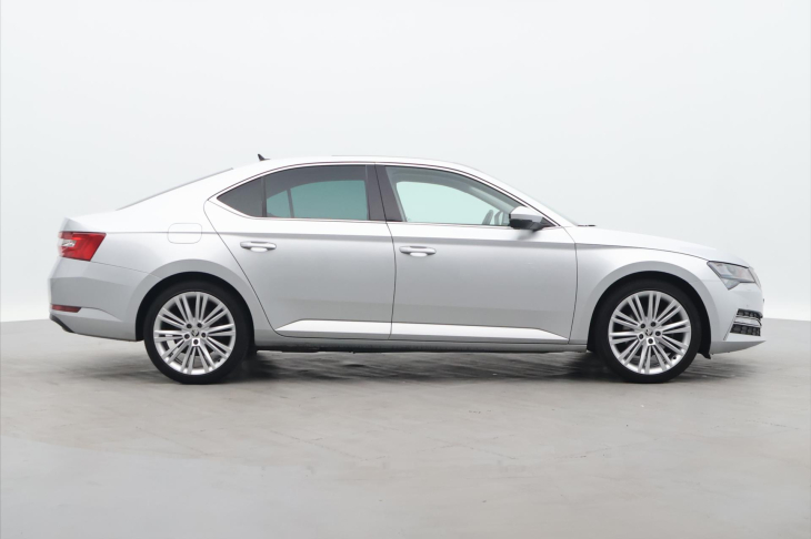 Škoda Superb 1,4 TSI 160kW Style DSG DPH iV