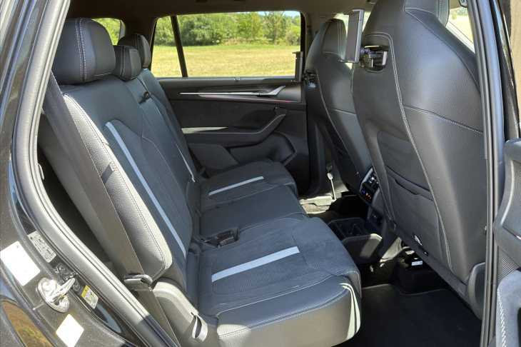 Škoda Kodiaq 2,0 TDI DSG 4x4 Sportline 7-Míst