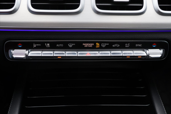 Mercedes-Benz GLE 3,0 450 270kW 4MATIC CZ DPH AMG