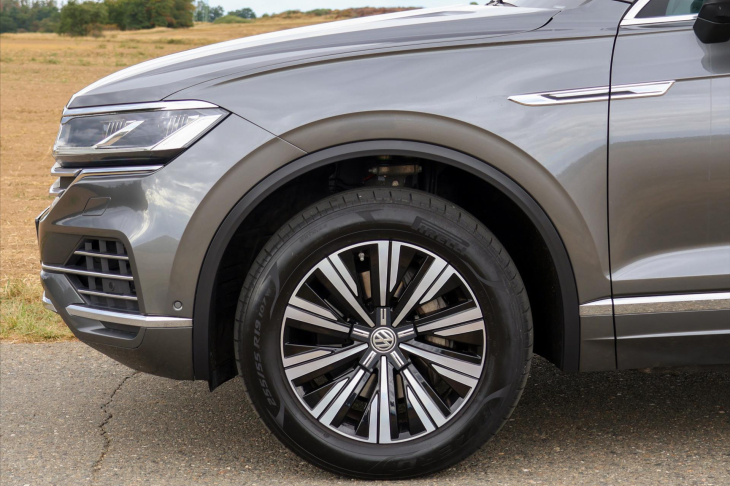 Volkswagen Touareg 3,0 TDI V6 210kW 4M CZ DPH