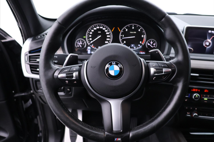BMW X5 3,0 40d xDrive M Paket CZ DPH