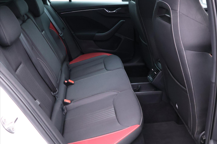 Škoda Kamiq 1,5 TSI 110kW Monte Carlo CZ