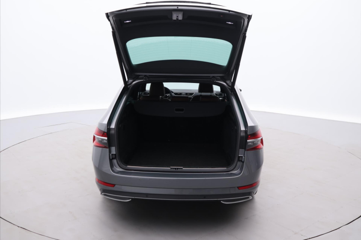 Škoda Superb 2,0 TDI 110kW DSG L&K DPH CZ