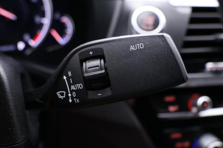 BMW X4 2,0 20xD 140kW CZ M-Sport LED