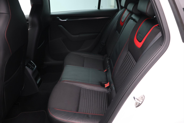 Škoda Octavia 2,0 TDI RS 135kW DSG CHALLENGE