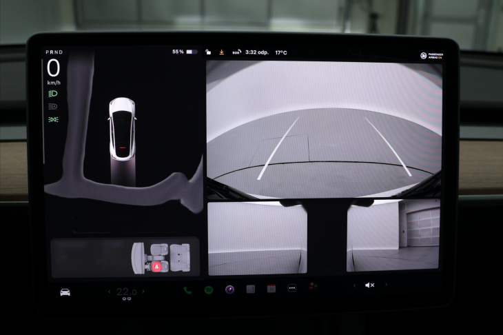 Tesla Model Y Long Range AWD DPH 1.Maj.