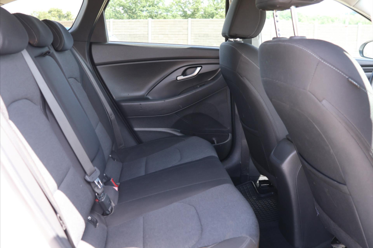 Hyundai i30 1,5 T-GDI 117kW Family Smart