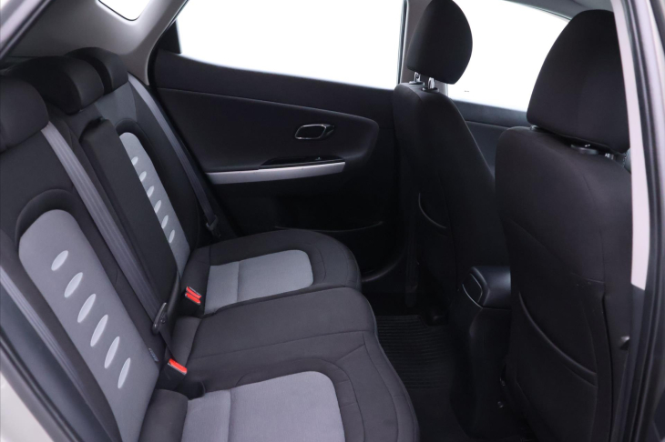 Kia Ceed 1,6 GDI 99kW Exclusive CZ