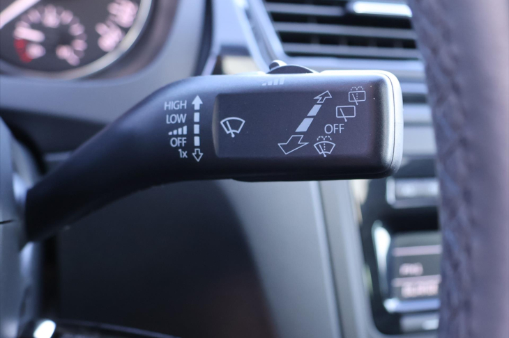 Škoda Rapid 1,2 TSI 77kW Style Plus Xenon