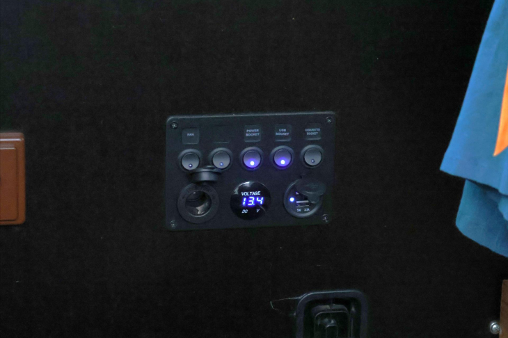 Ford Transit 2,2 TDCi 92kW STK 11/27