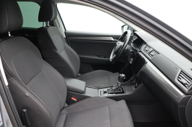Škoda Superb 2,0 TDI 140kW Style 4x4 DSG CZ