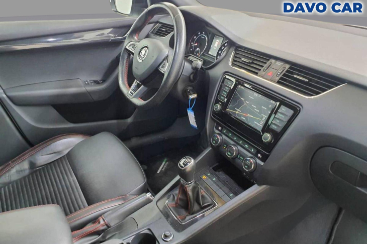 Škoda Octavia 2,0 TSI RS Challenge 1.Maj.