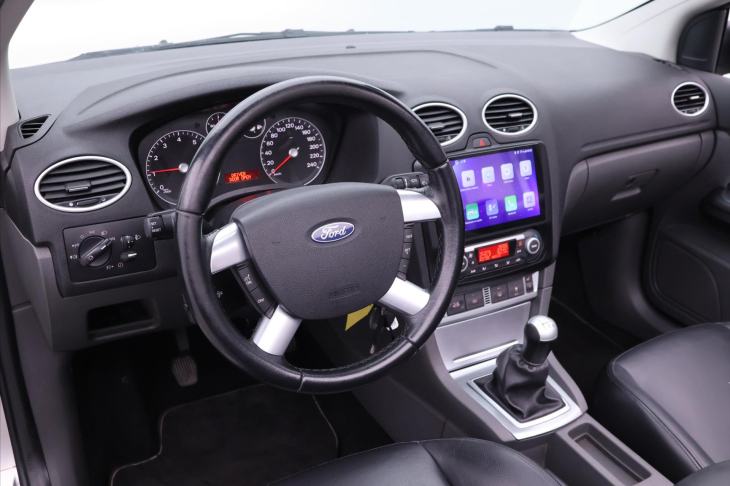 Ford Focus 2,0 i 107kW Titanium Kůže