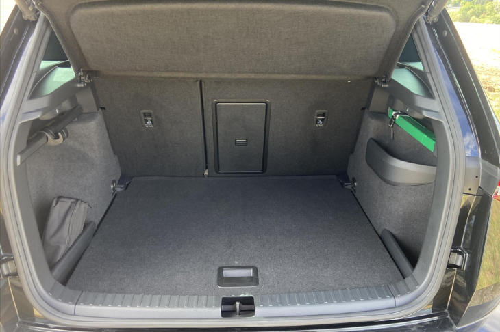 Škoda Karoq 2,0 TDI DSG Sportline 4x4 DPH