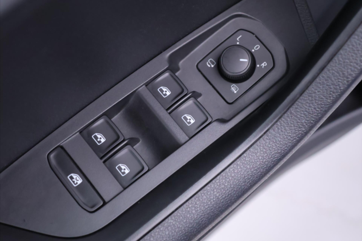 Škoda Karoq 1,5 TSI 110kW DSG DPH virtual