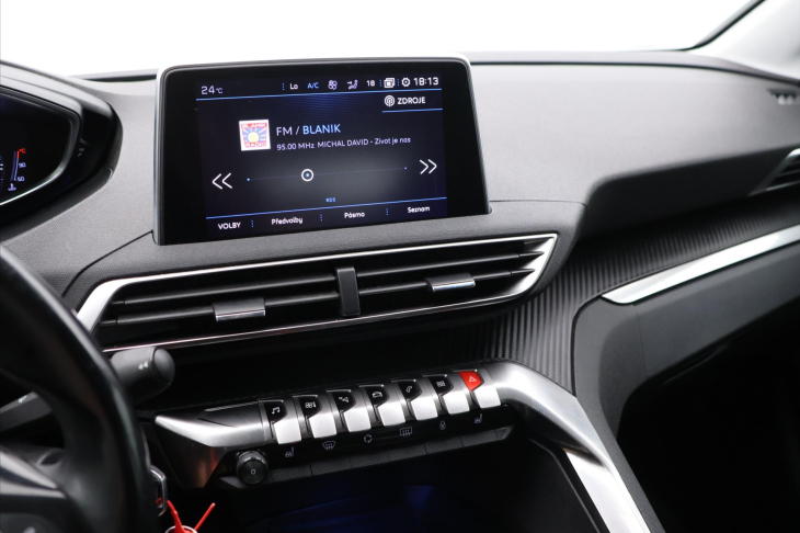 Peugeot 3008 1.2 PureTech 96kW CZ DPH