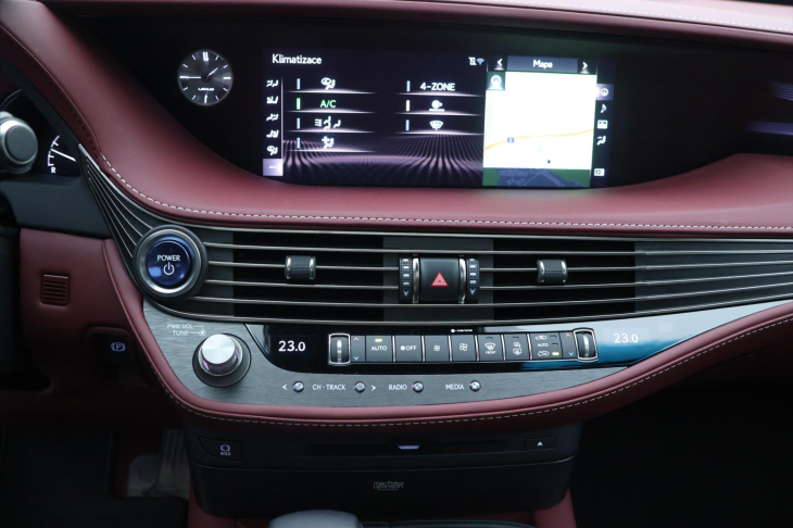 Lexus LS 500h 3,5 HEV 220kW Aut. 4x4 CZ