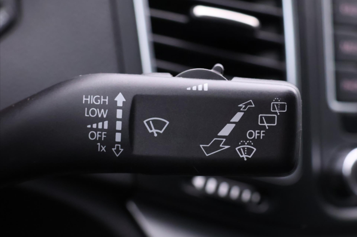 Volkswagen Sharan 2,0 TDI 130kW DSG CZ Highline