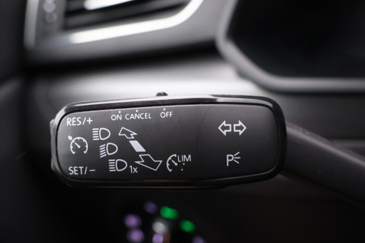 Škoda Superb 1.6 TDI Style plus Kůže Navi