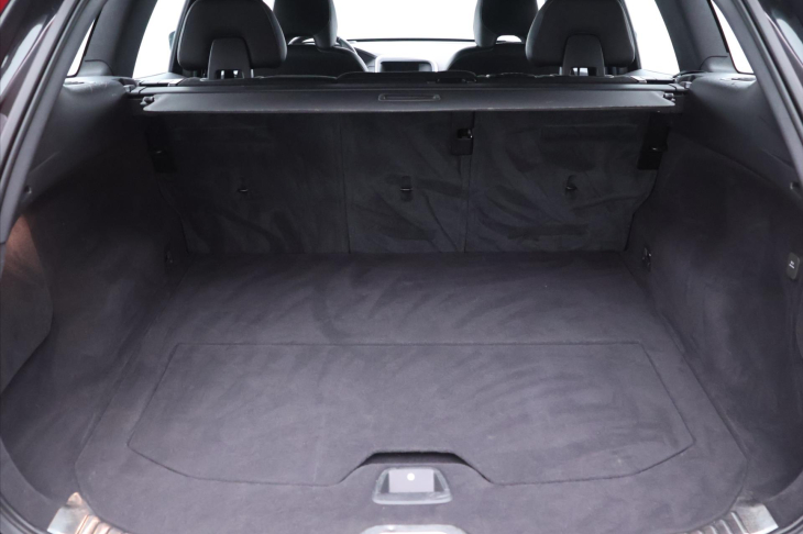 Volvo XC60 2,4 D5 162kW Aut. AWD Momentum