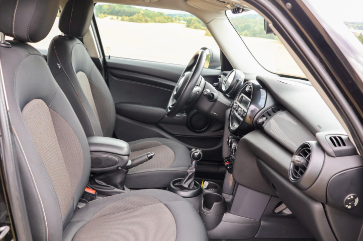 Mini One 1,5 D Salt Business 1.Maj.