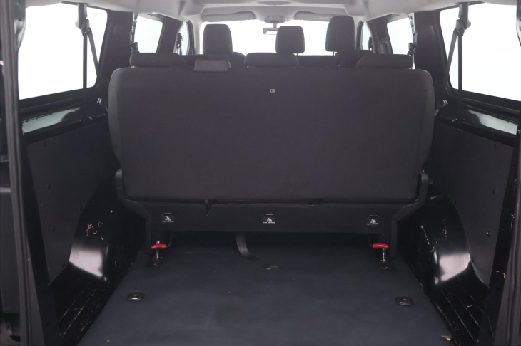 Peugeot Expert 1,5 HDI Klima 9-Míst Long DPH