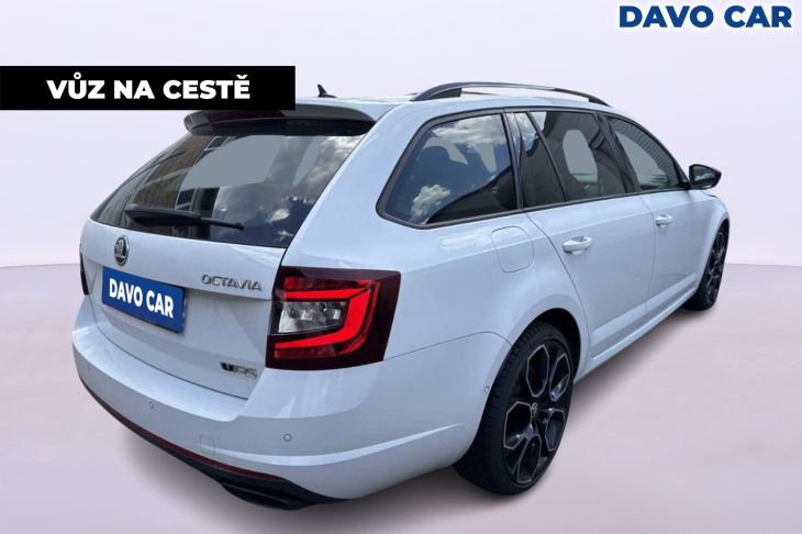 Škoda Octavia 2,0 TSI RS245 180kW DSG Perleť