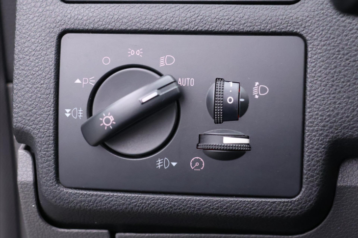 Ford Kuga 2,0 TDCI 103kW AWD Titanium