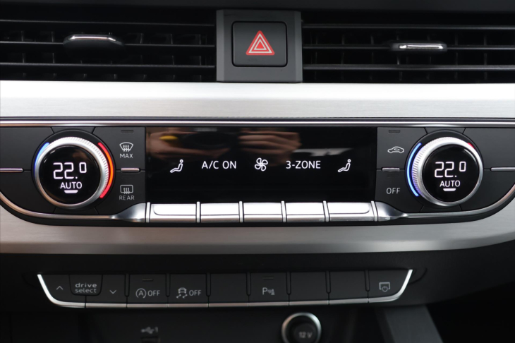 Audi A4 2,0 TFSI S-line Virtual DPH